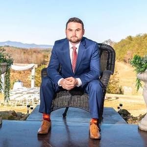 Meet your Posher, Tyler